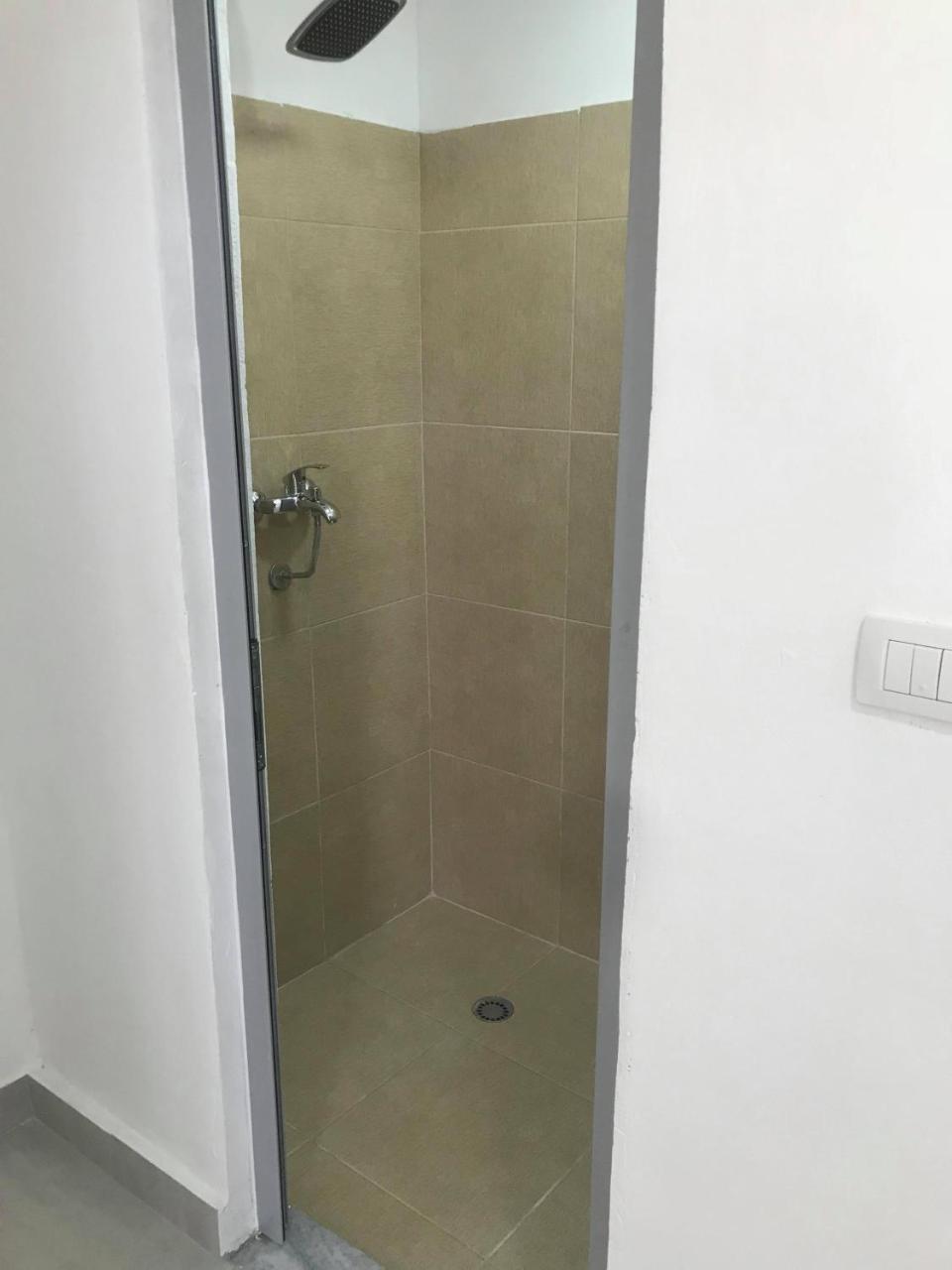 Ora Rv Camping * Gjirokastër
